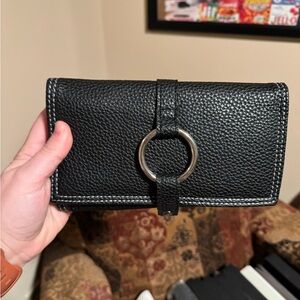 Black Textured Wallet with Silver Ring